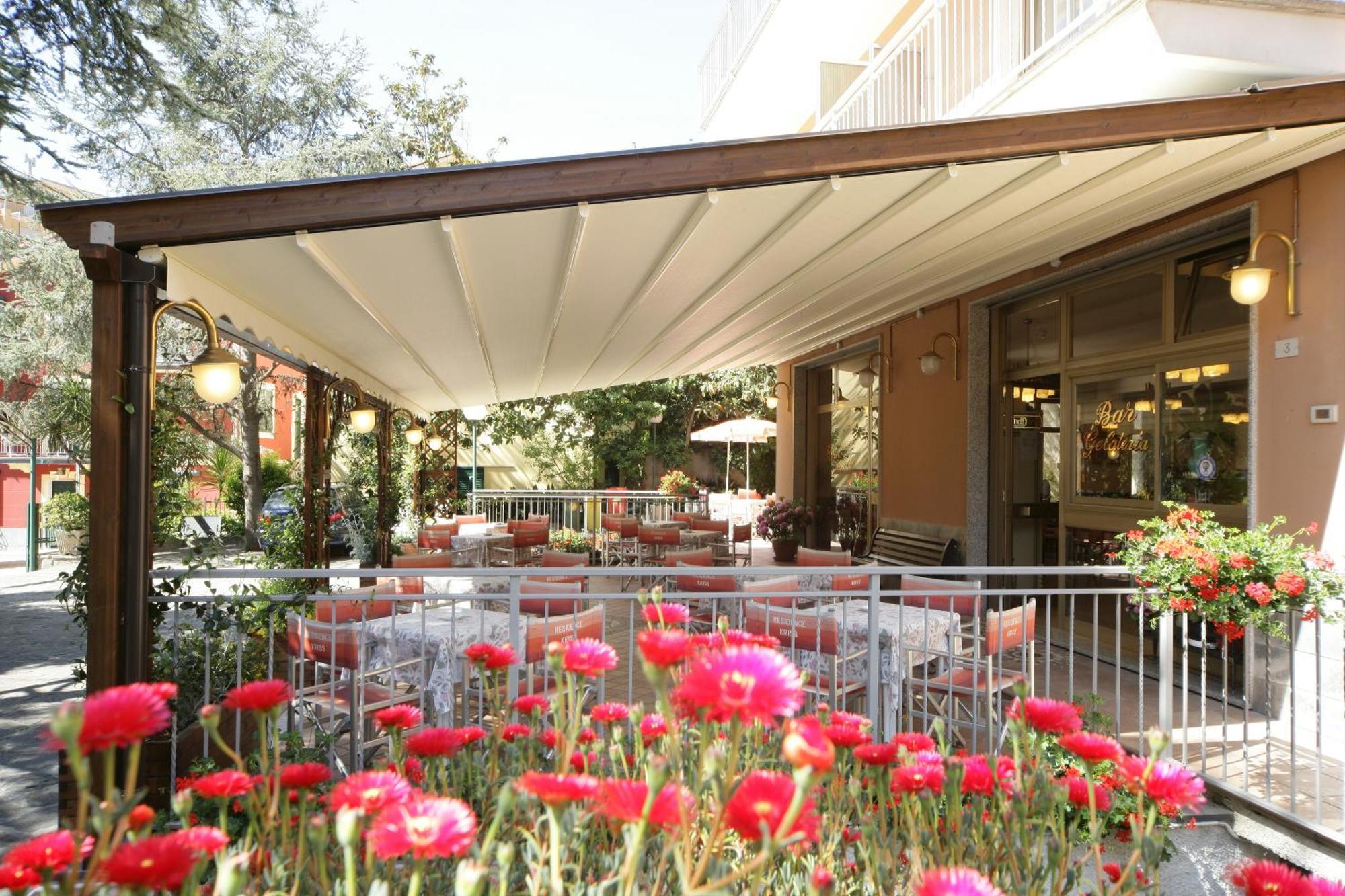Residence Hotel Kriss 데이바마리나 외부 사진