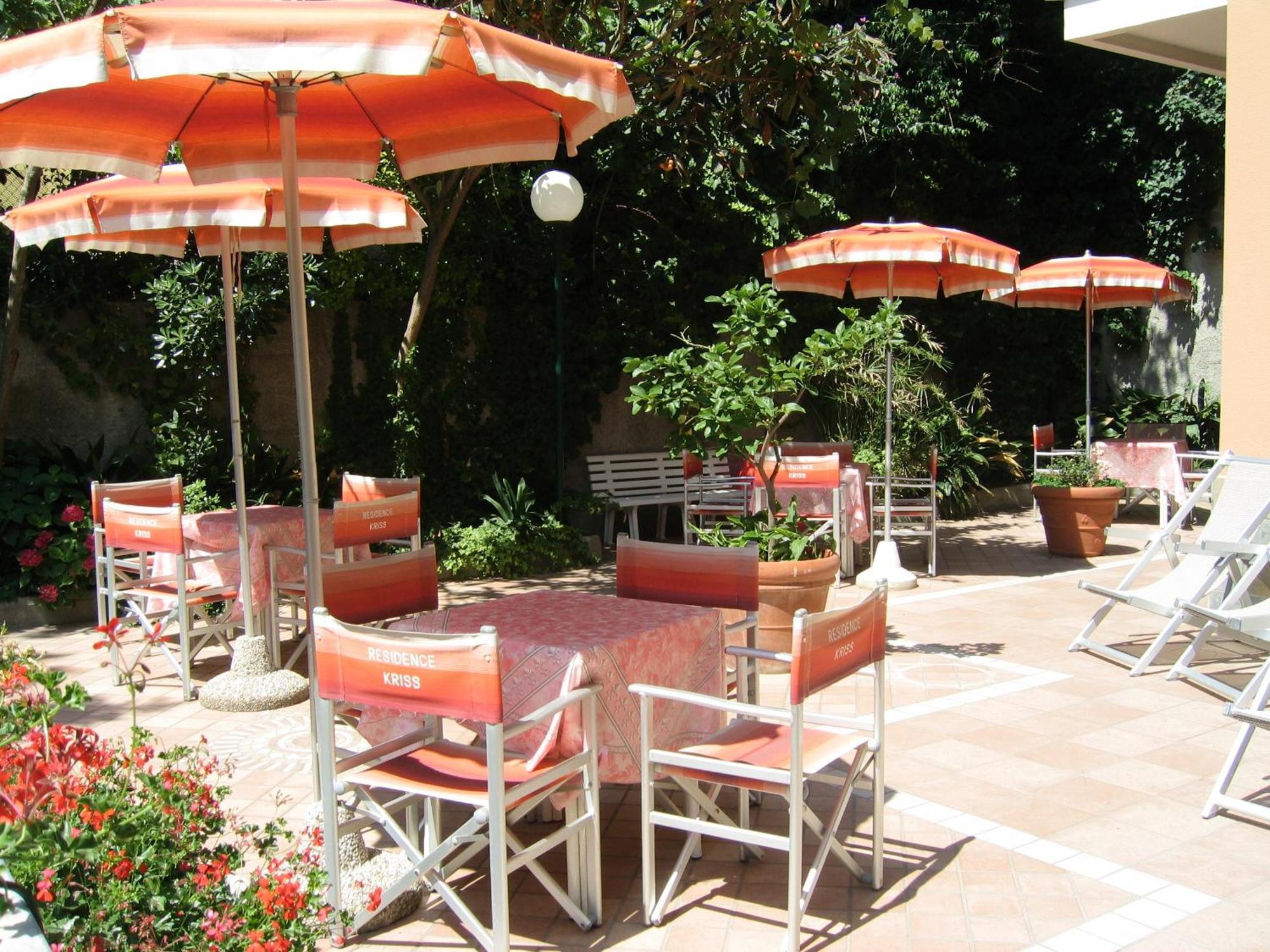 Residence Hotel Kriss 데이바마리나 외부 사진