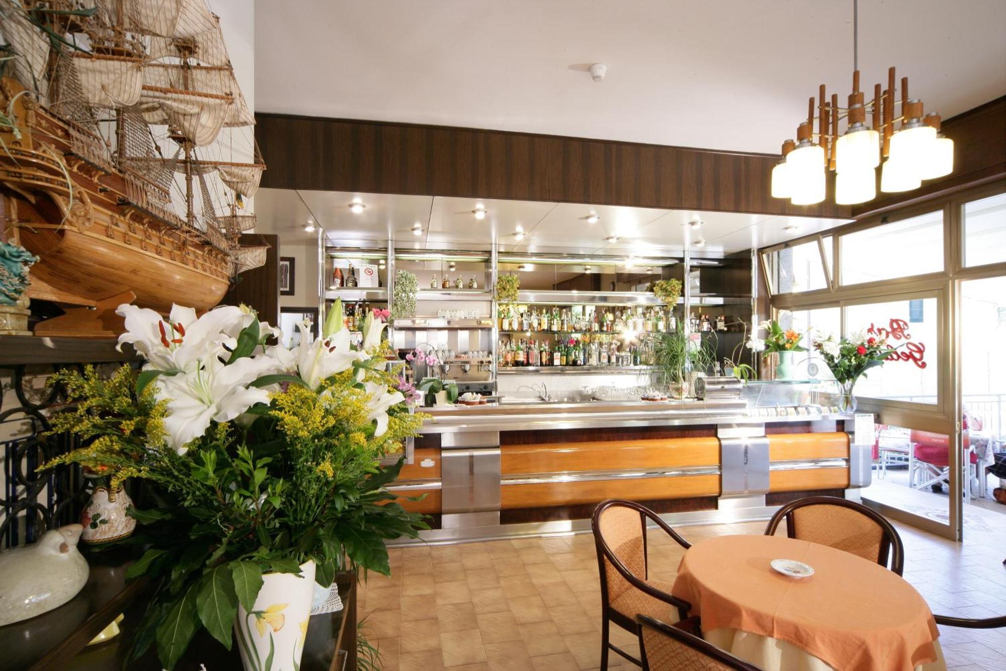 Residence Hotel Kriss 데이바마리나 외부 사진