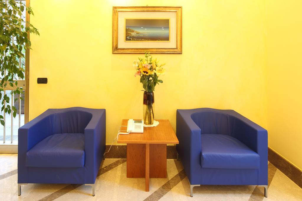 Residence Hotel Kriss 데이바마리나 외부 사진